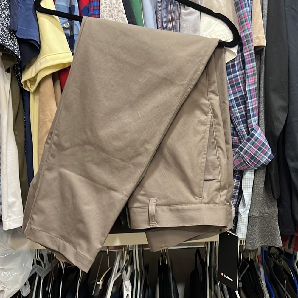 Lululemon pants - Picture 2 of 2